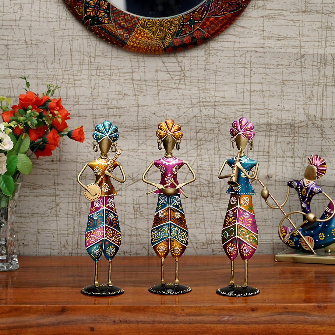 ZM-05-1 Metal Handpainted Decorative Sardar Musician Set of 3 in Multicolor - Image 1